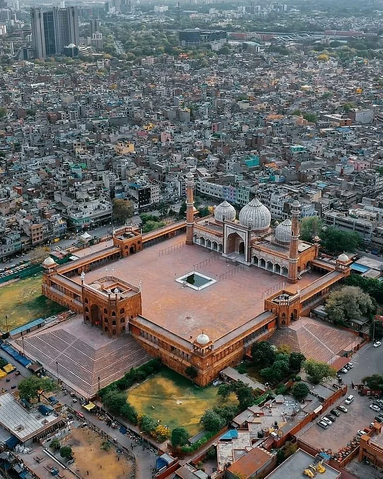 تاریخی جامع مسجد: 1857 کے بعد پہلی بار ماہ رمضان میں سونی ہے یہ عبادت گاہ