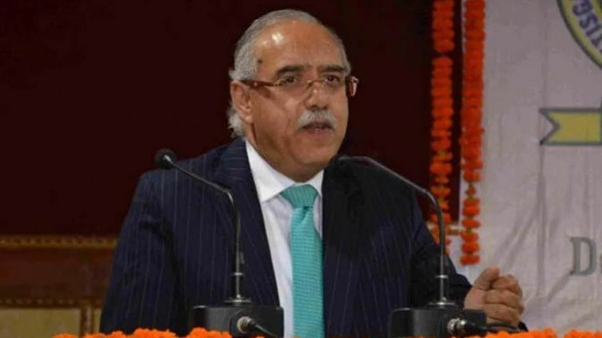 جسٹس دیپَک گپتا کی کھری کھری باتیں... سہیل انجم