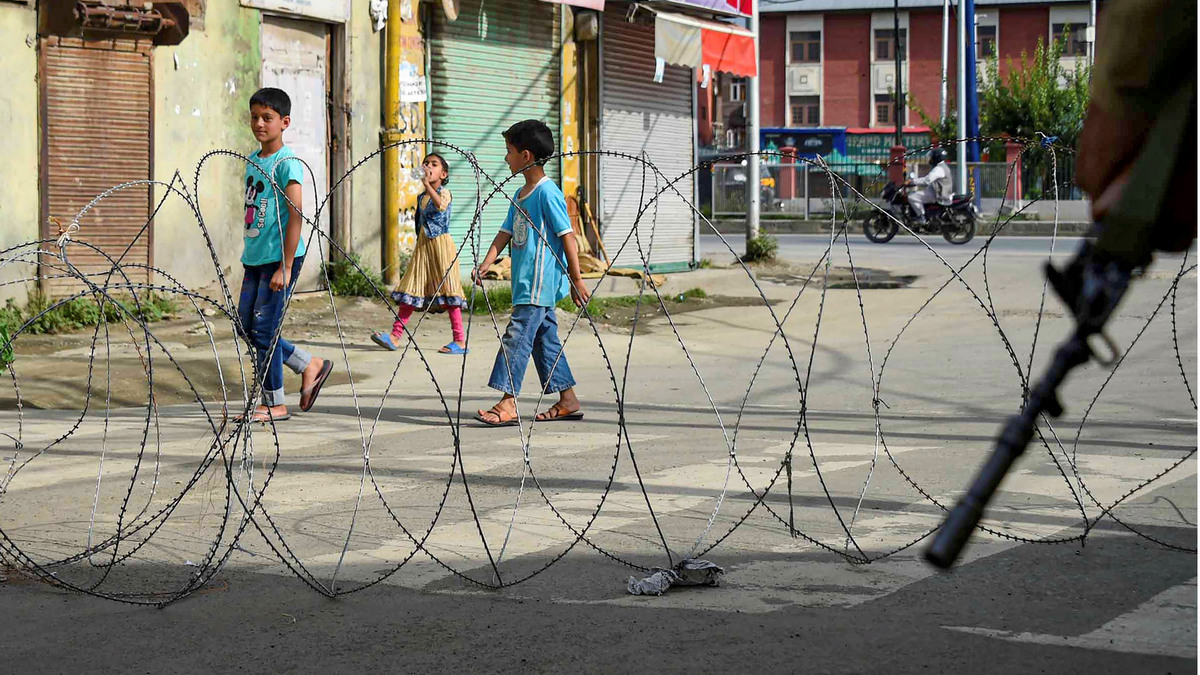 کشمیر میں ’زوم ایپ‘ سے تعلیم جاری رکھنے کی پہل نامراد ثابت