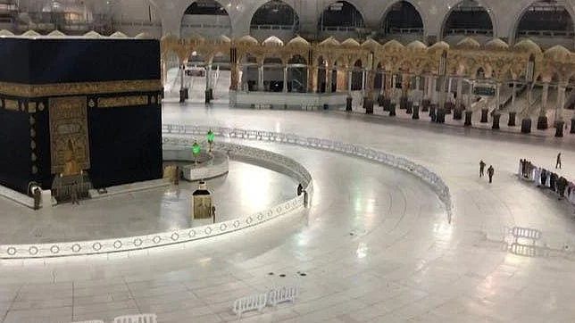 کورونا وبا: مسجد الحرام اور مسجد نبوی میں عید کے بڑے اجتماعات منعقد نہیں ہوئے