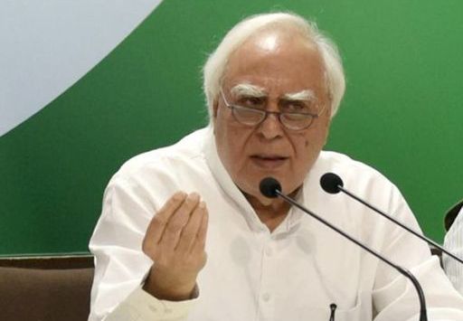 سیٹلائٹ تصویروں سے چینی فوج کی دراندازی عیاں، غلط بیانی سے باز آئیں وزیر اعظم: کپل سبل