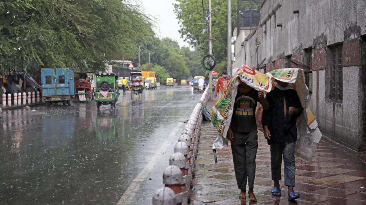 دہلی-این سی آر میں جھما جھم بارش، اگلے 24 گھنٹوں میں مانسون کی آمد کا اشارہ