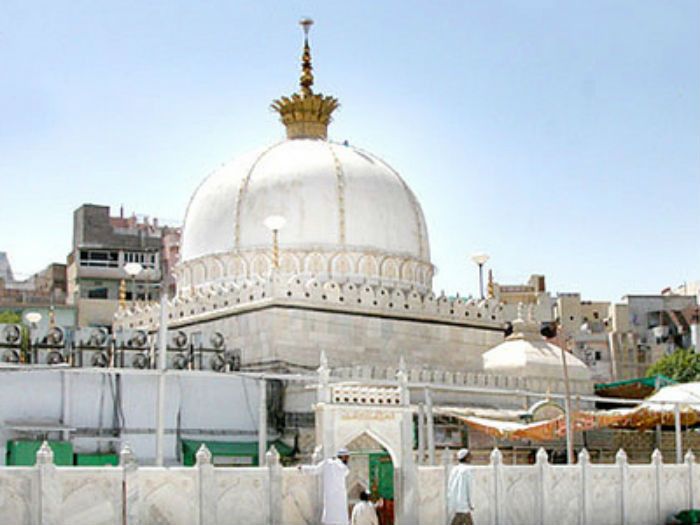 خواجہ اجمیریؒ کی شان میں گستاخی: امیش دیوگن کے خلاف تادیبی کارروائی پر سپریم کورٹ کی روک