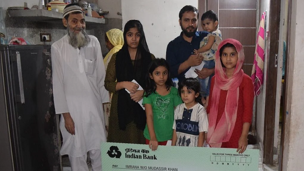 دہلی فساد میں مارے گئے مدثر خان کے کنبہ کو وزن 2026 نے دیا سہارا، تمام اخراجات اٹھانے کا وعدہ