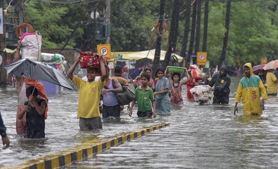 بہار کے 16اضلاع میں سیلاب کا قہر جاری