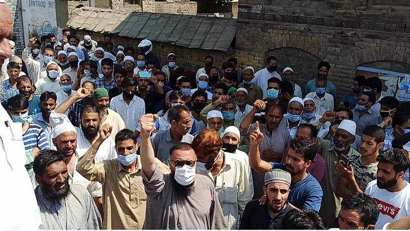 تصویر سوشل میڈیا بشکریہ برائٹر کشمیر