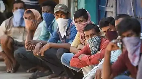 کورونا کے درمیان بے روزگاری کا عروج! 41 لاکھ نوجوانوں کی ملازمتیں ختم، رپورٹ