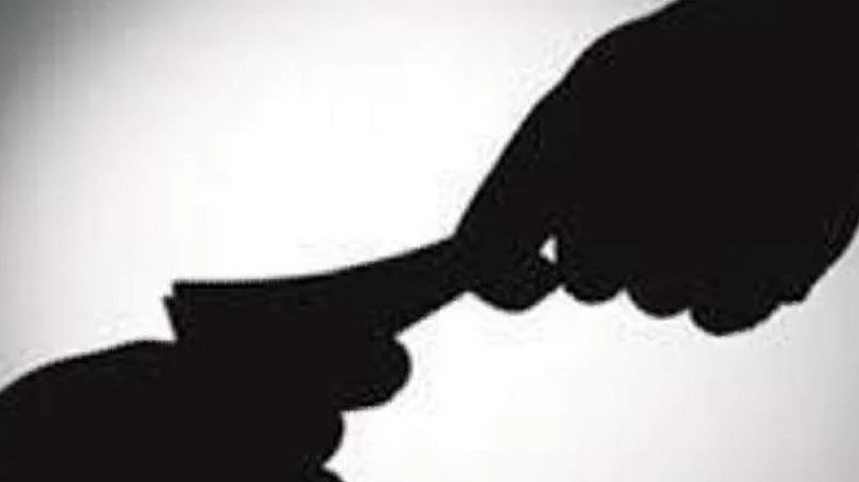 سی بی آئی نے جونیئر انجینئر سمیت دو لوگوں کو کیا گرفتار