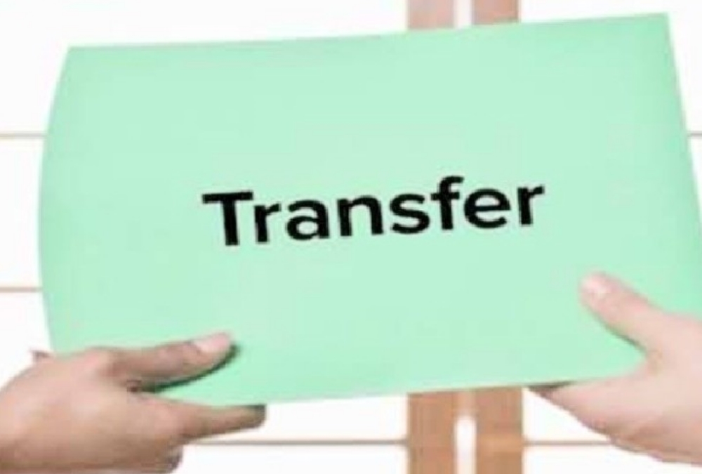 یوپی میں 9 آئی اے ایس افسران کا تبادلہ