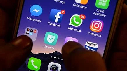 تصویر سوشل میڈیا