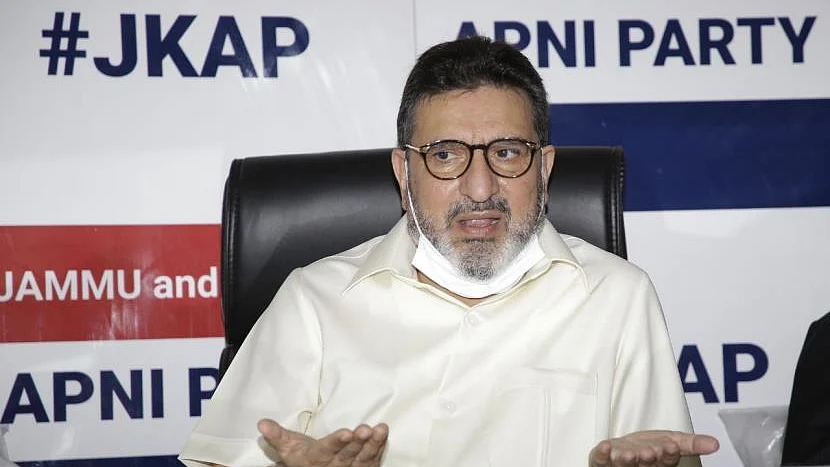 الطاف بخاری کا راجوری کے تین متاثرہ کنبوں کو معقول معاوضہ و نوکریاں فراہم کرنے کا مطالبہ