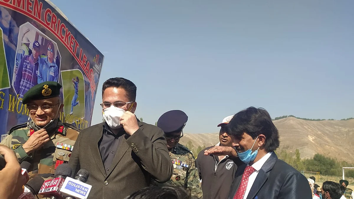 کشمیری خاتون کرکٹ کھلاڑیوں میں ٹیلنٹ کی کوئی کمی نہیں: انڈین آرمی