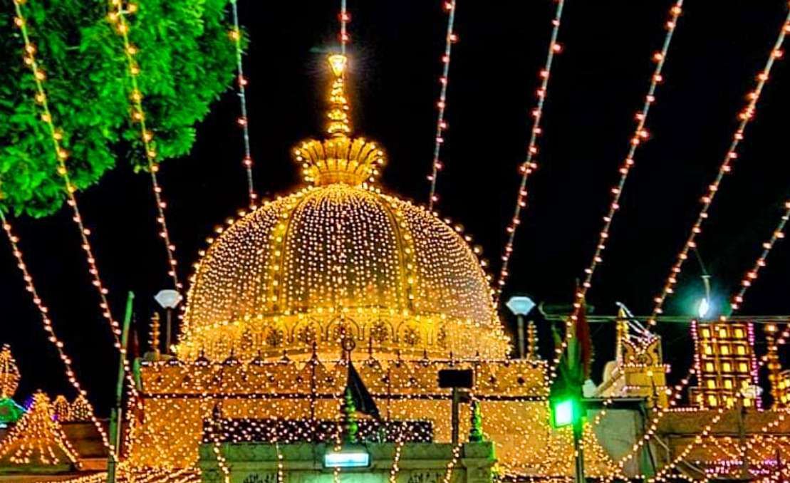 رَحمتِ دو عالم صلی اللہ علیہ وسلم کی آفاقی تعلیمات اور ماحولیات