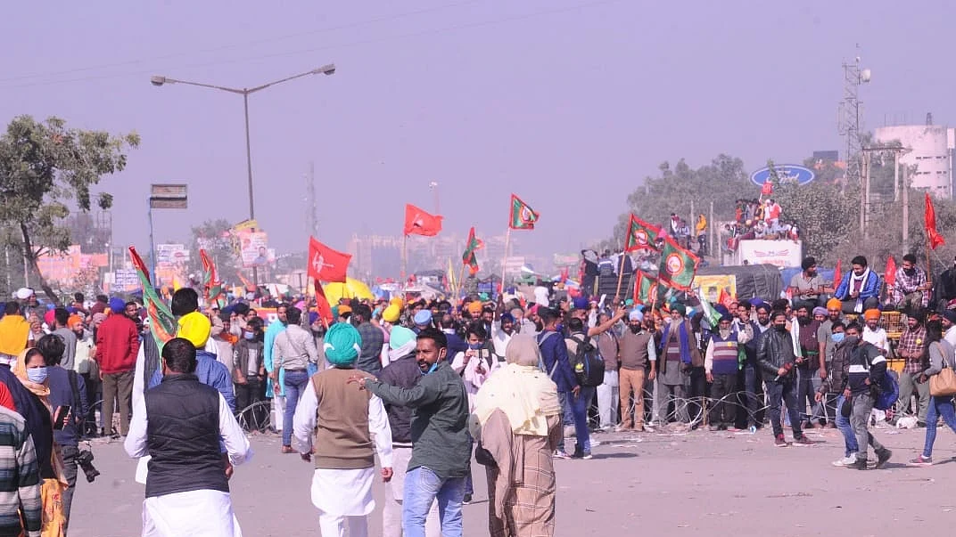 کسانوں نے دیا دہلی کو چاروں طرف سے گھیرنے کا انتباہ