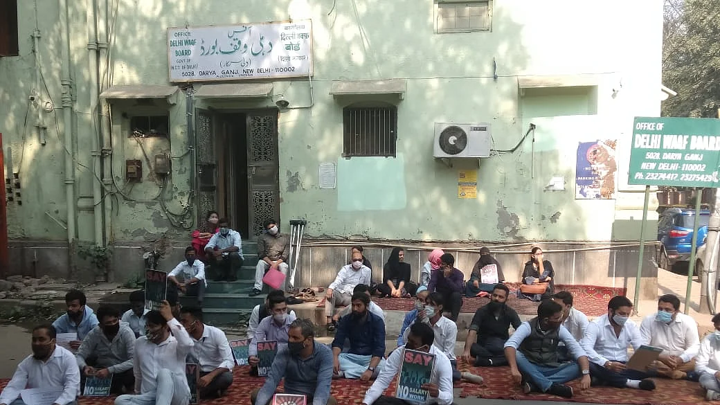دہلی وقف بورڈ کے حالات دگرگوں، ملازمین کا پیمانہ صبر لبریز، ہڑتال شروع