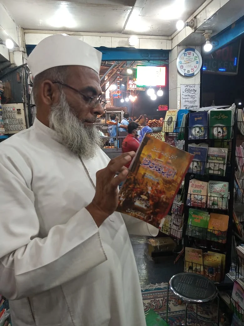 تیزی کے ساتھ ختم ہو رہا دہلی کا تاریخی ’اُردو بازار‘، کسی کو فکر نہیں...