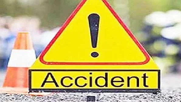 مصر: دو ٹرینوں کے درمیان زبردست تصادم، 19 افراد ہلاک، 185 زخمی