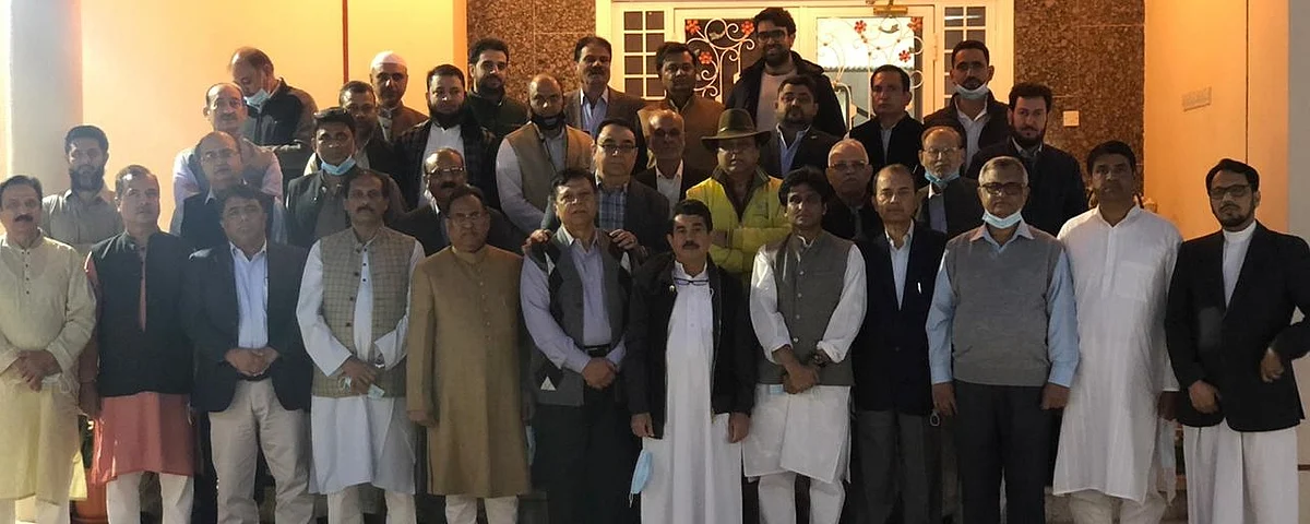 انقلابی شاعر، صحافی اور ادیب حنیف ترین کی شخصیت اور فکر وفن پر سعودی عرب میں جلسہ