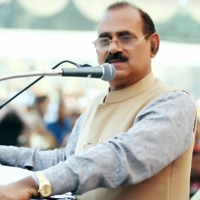 یوگی حکومت میں زنا کی شکار گلوکارہ کو ملی راحت، مافیا ڈان وجے مشرا کا پوتا گرفتار!