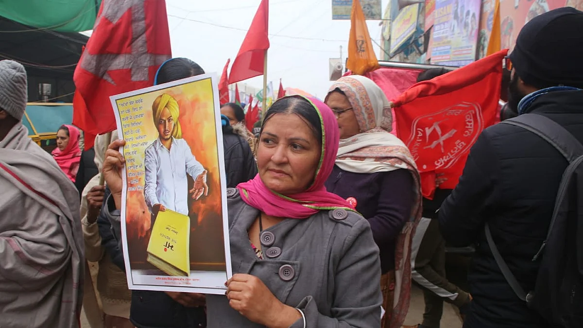 کسان تحریک: بھگت سنگھ کی بھانجی پہنچی سنگھو بارڈر، کہا ’حکومت کو ہماری بات ماننی ہوگی‘