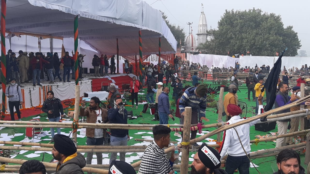 کرنال میں ہوئے کل کے ہنگامہ پر 71 مظاہرین کے خلاف ایف آئی آر درج
