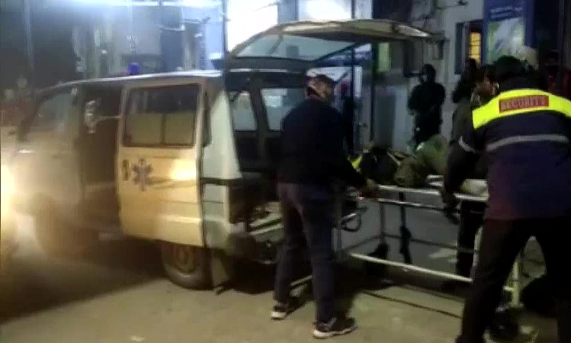 مغربی بنگال: دھند کی وجہ سے کئی گاڑیاں متصادم، حادثہ میں 13 افراد ہلاک