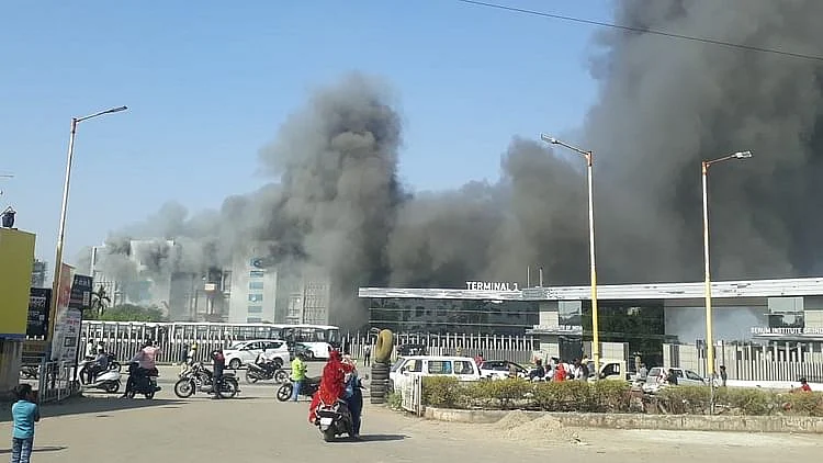 اہم خبریں: سیرم انسٹی ٹیوٹ میں لگی آگ سے 5 افراد ہلاک