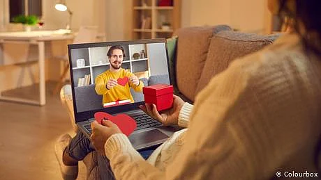 عالمی وبا کے دنوں میں ویلینٹائنز ڈے کیسا ہو گا؟