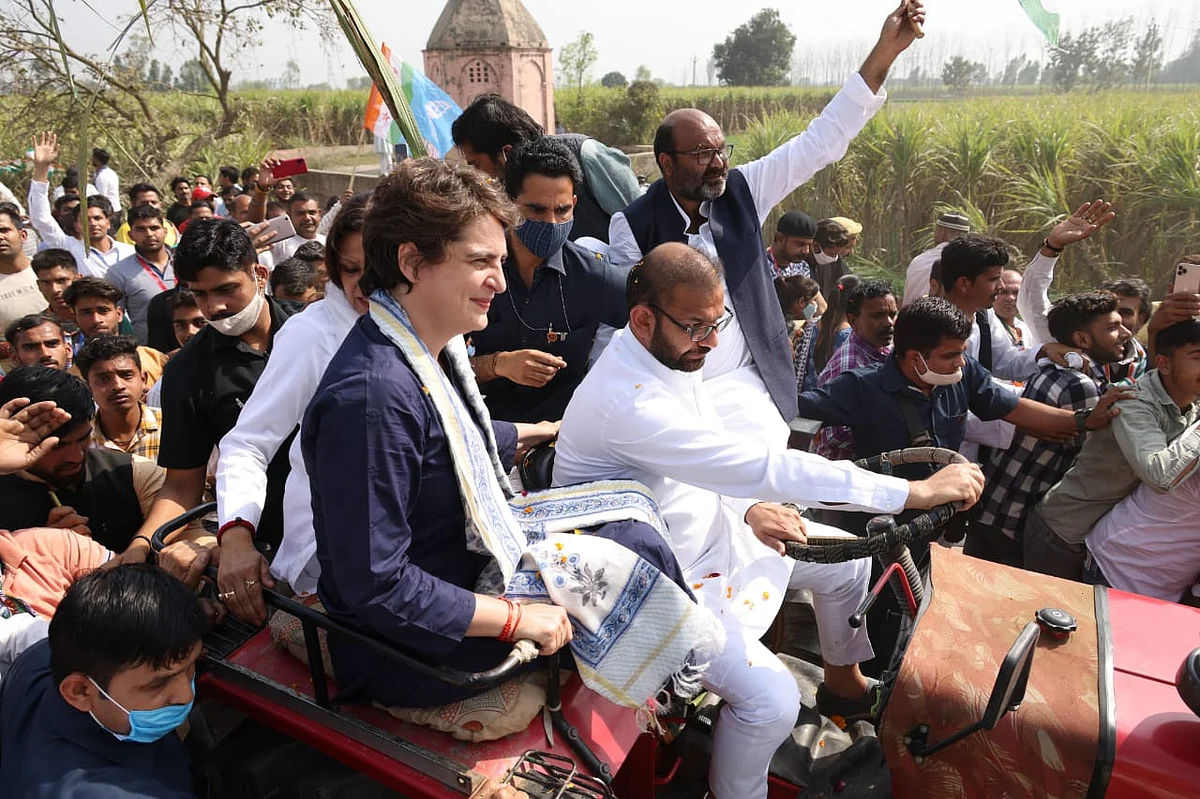 میرٹھ کسان مہاپنچایت: ٹریکٹر پر سوار ہو کر، کھیت کھلیانوں کے راستہ کسانوں کے دل میں اتریں پرینکا گاندھی
