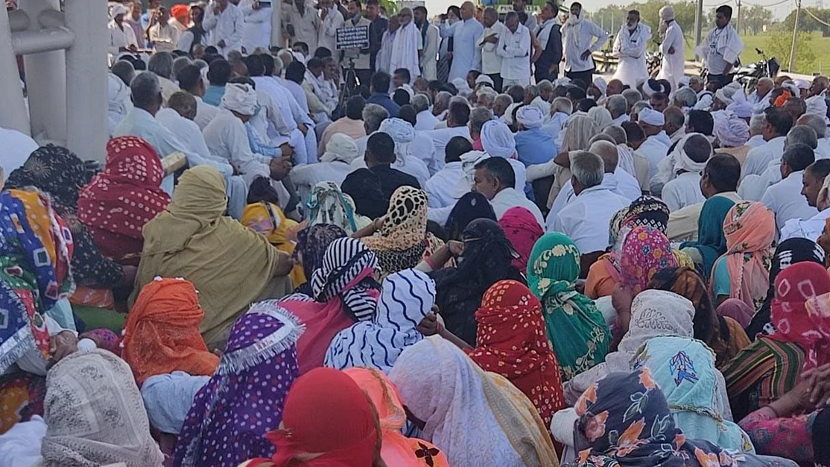 کسان تنظیم نے منایا ’یوم سیاہ‘، کے ایم پی ایکسپریس وے پر 5 گھنٹے رہا جام