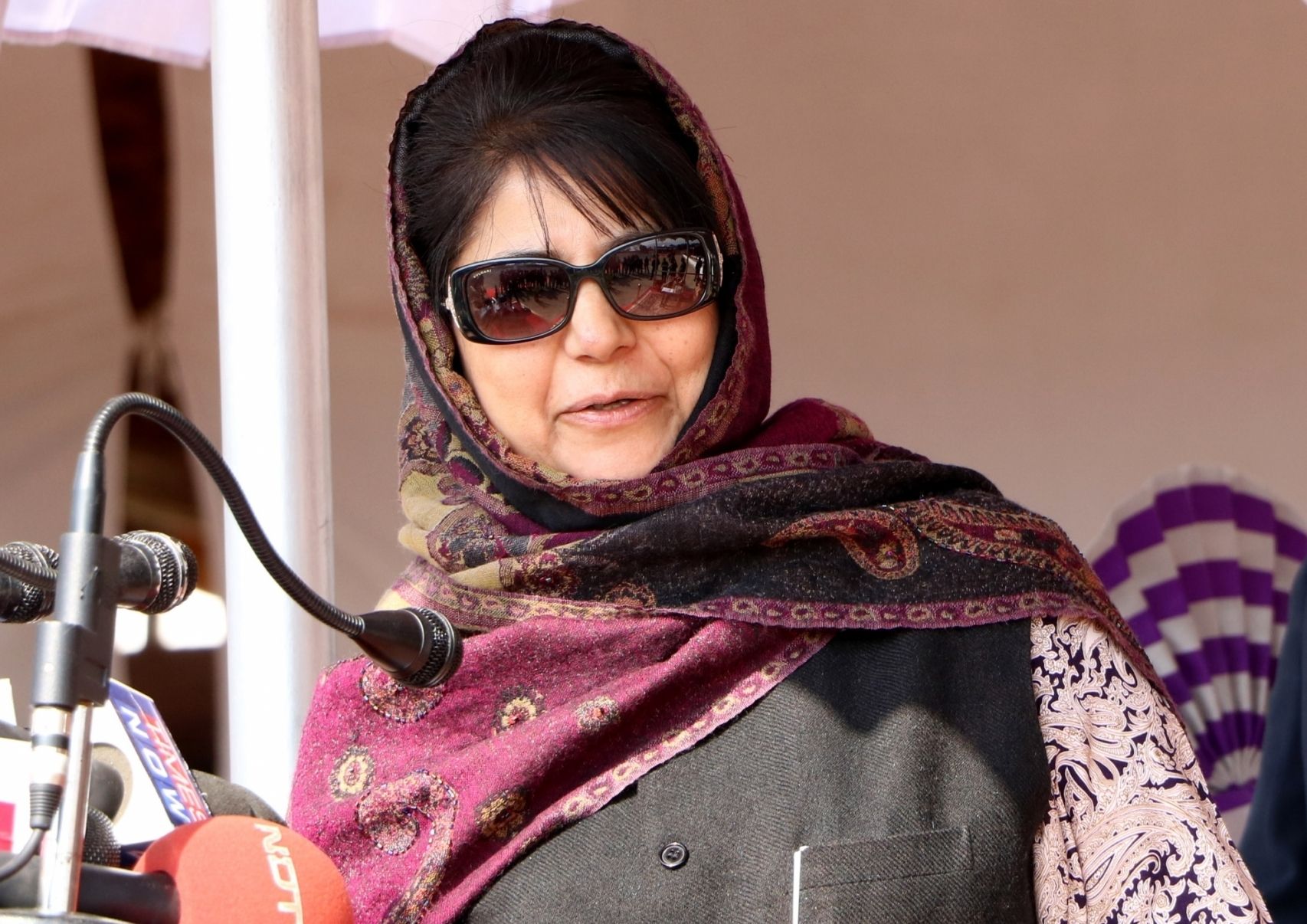 ’مودی-عمران کے پاس کشمیر مسئلہ پر بات چیت کے علاوہ کوئی دوسرا راستہ نہیں‘
