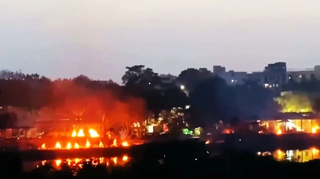 شمشان ،قبرستان میں جگہ نہیں سرکار اعداد وشمار چھپا نے میں مصروف:اکھیلیش