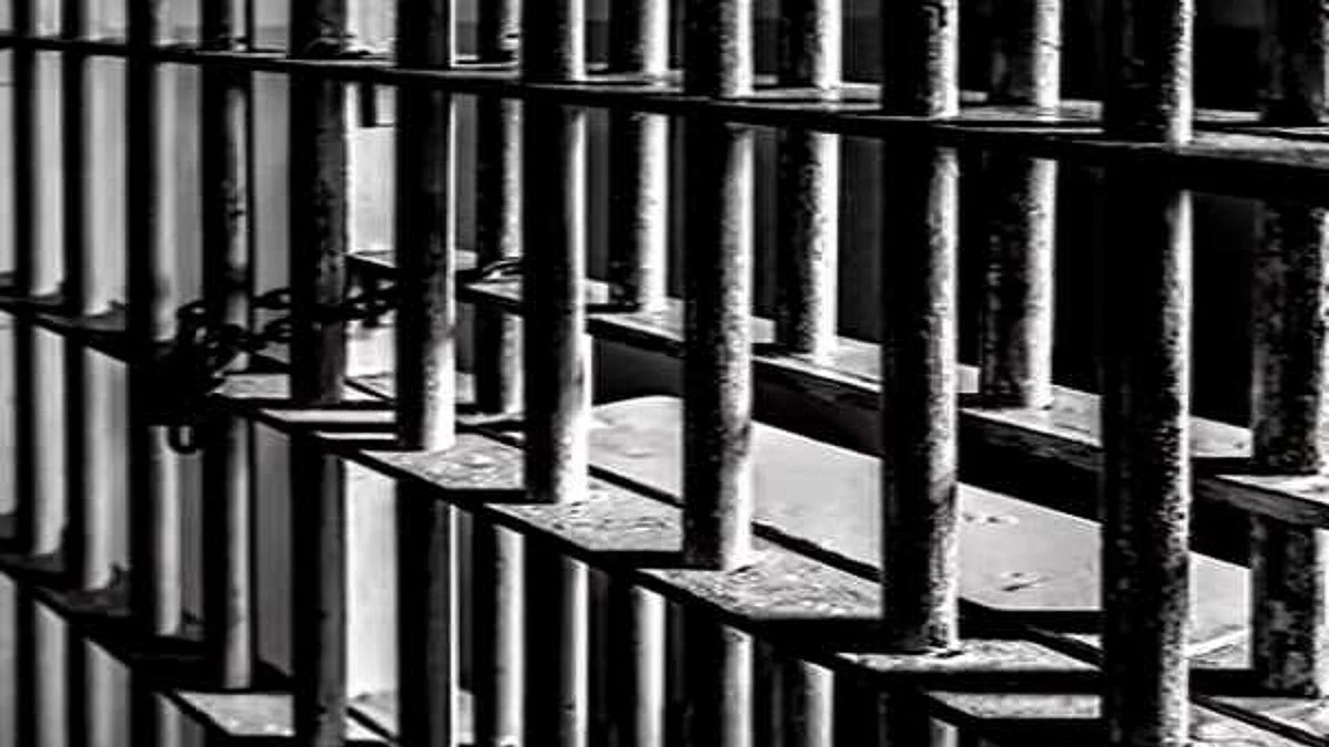 اتر پردیش: سپریم کورٹ کی ہدایت کے بعد جیلوں سے تقریباً 10 ہزار قیدی رِہا