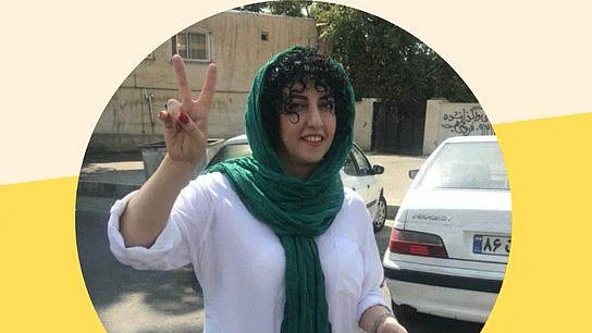ایران: حقوق انسانی کارکن نرجس محمدی کو ڈھائی سال قید اور 80 کوڑوں کی سزا، جانیے کیوں!