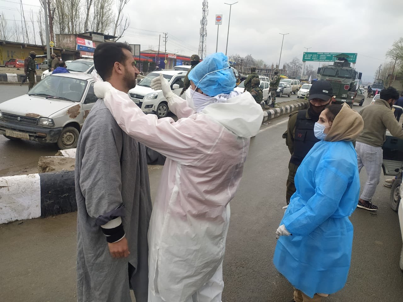 جموں و کشمیر: بڑھتے کورونا کیسز کے سبب تمام اسپتالوں میں معمول کی جراحیاں موخر