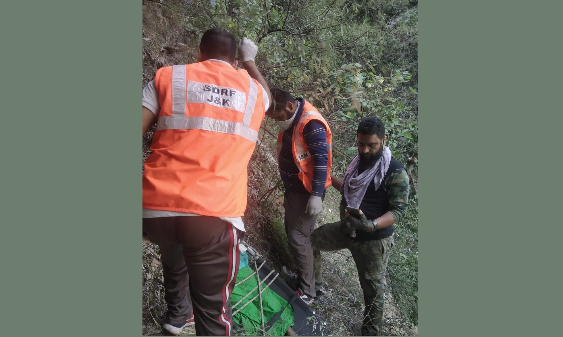 جموں و کشمیر کے رام بن میں حادثہ، کمسن بچے سمیت 4 از جان، کئی زخمی
