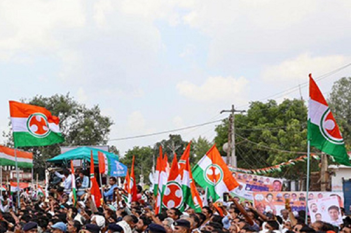 یوتھ کانگریس نے پٹرول-ڈیزل کی بڑھتی قیمتوں کے خلاف کیا مظاہرہ