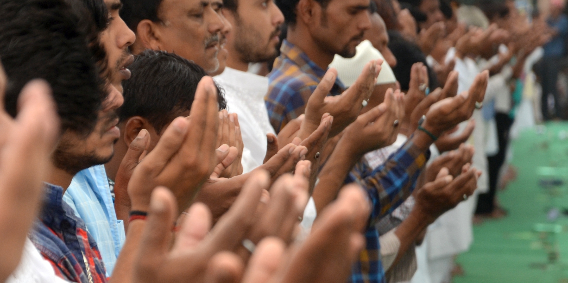 کرناٹک: نماز ادا کرتے ہوئے کورونا پروٹوکول پر عمل کریں، علمائے دین