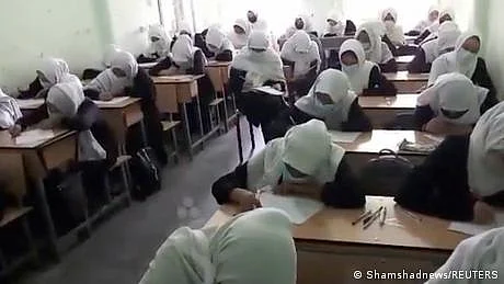 دہلی میں افغان اسکول کے سینکڑوں طلبہ بے یقینی کا شکار