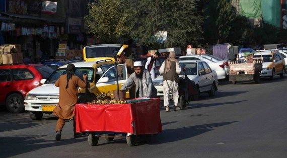 کابل میں ایندھن کی قیمتوں میں اضافے سے شہری پریشان
