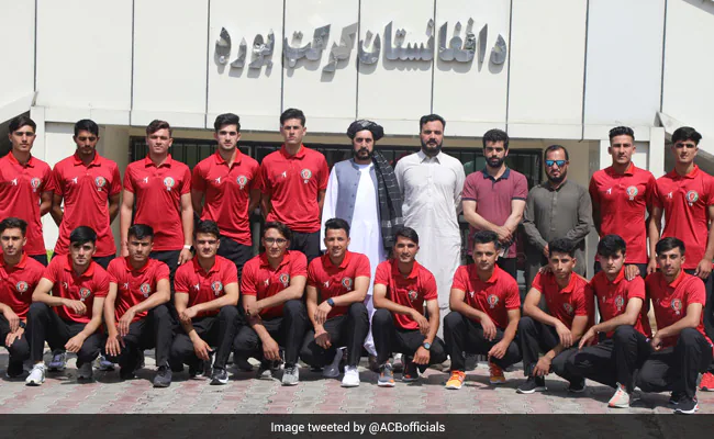 طالبان کے دور میں پہلی افغان کرکٹ ٹیم بنگلہ دیش پہنچی