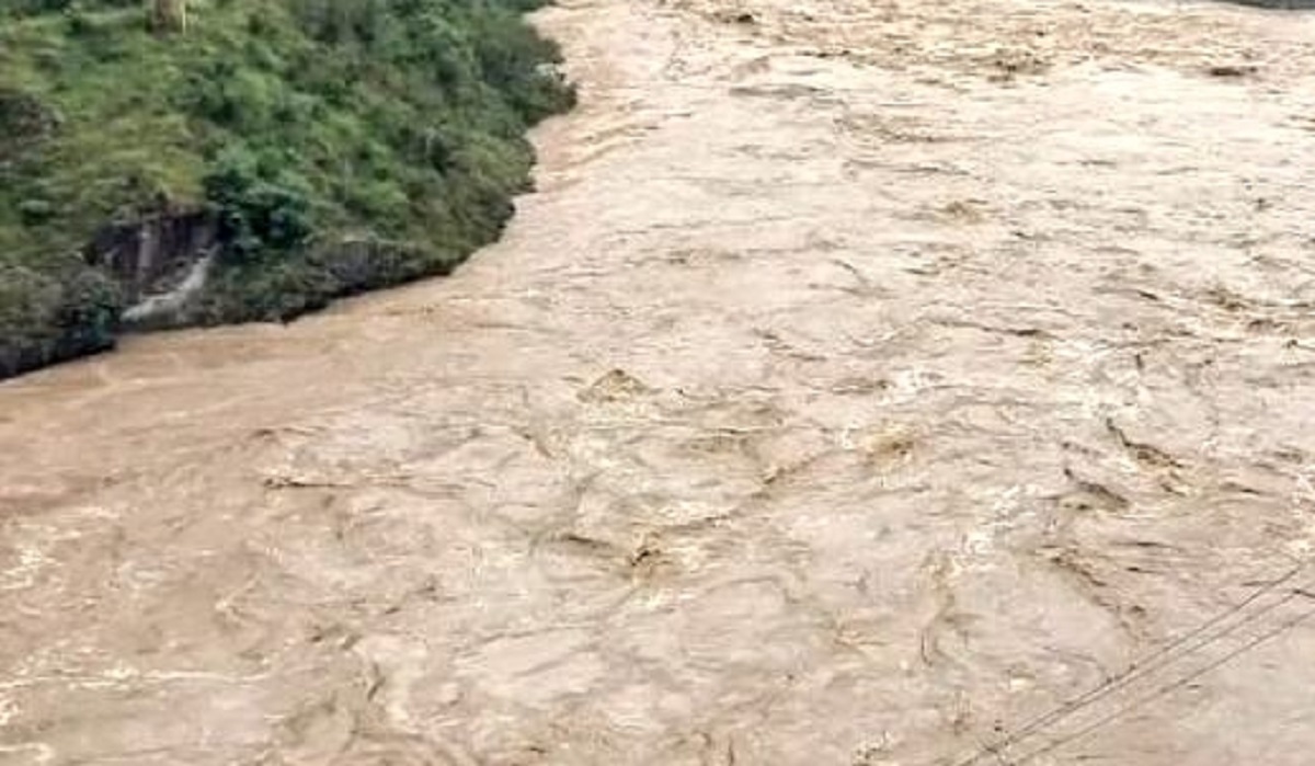 گنڈک ندی میں کٹان سے مقامی مکین خائف