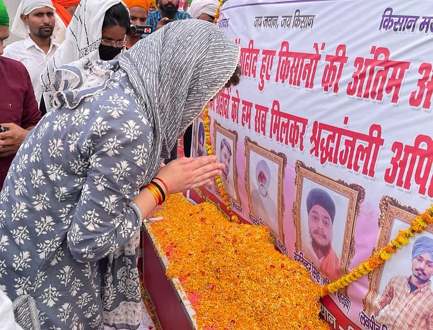 لکھیم پور کھیری: مہلوک کسانوں کی ’اَنتم اَرداس‘ میں پرینکا گاندھی کی شرکت، اجے للو اور دیپیندر ہڈا بھی رہے ساتھ