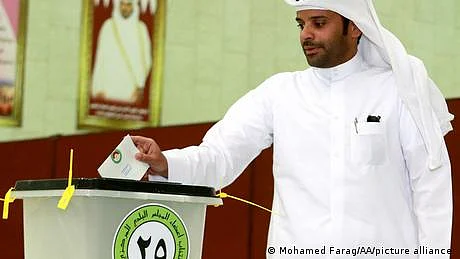قطر: پہلے عام انتخابات دو اکتوبر کو، خواتین امیدوار بہت کم
