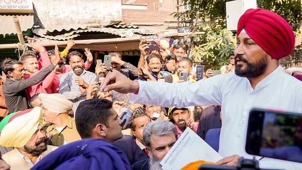 ’کیپٹن-بادل-بی جے پی مل کر پنجاب کو نقصان پہنچا رہے اور کیجریوال افواہ پھیلا رہے، انھیں سبق سکھانا ہوگا‘