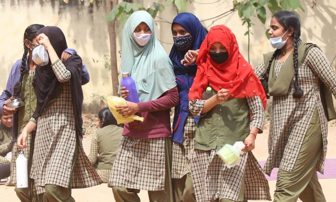 حجاب ضروری روایت نہیں ہے: کرناٹک حکومت