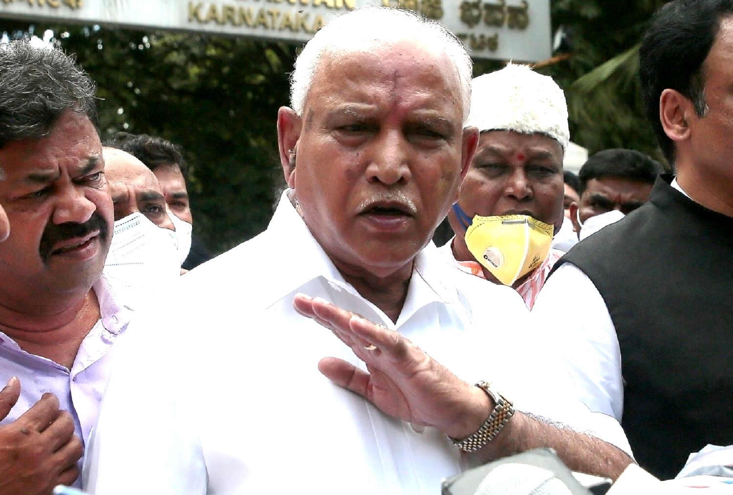 کرناٹک میں مسلمانوں پر تشدد کے خلاف بی جے پی کے اندر بھی اٹھ رہی آواز