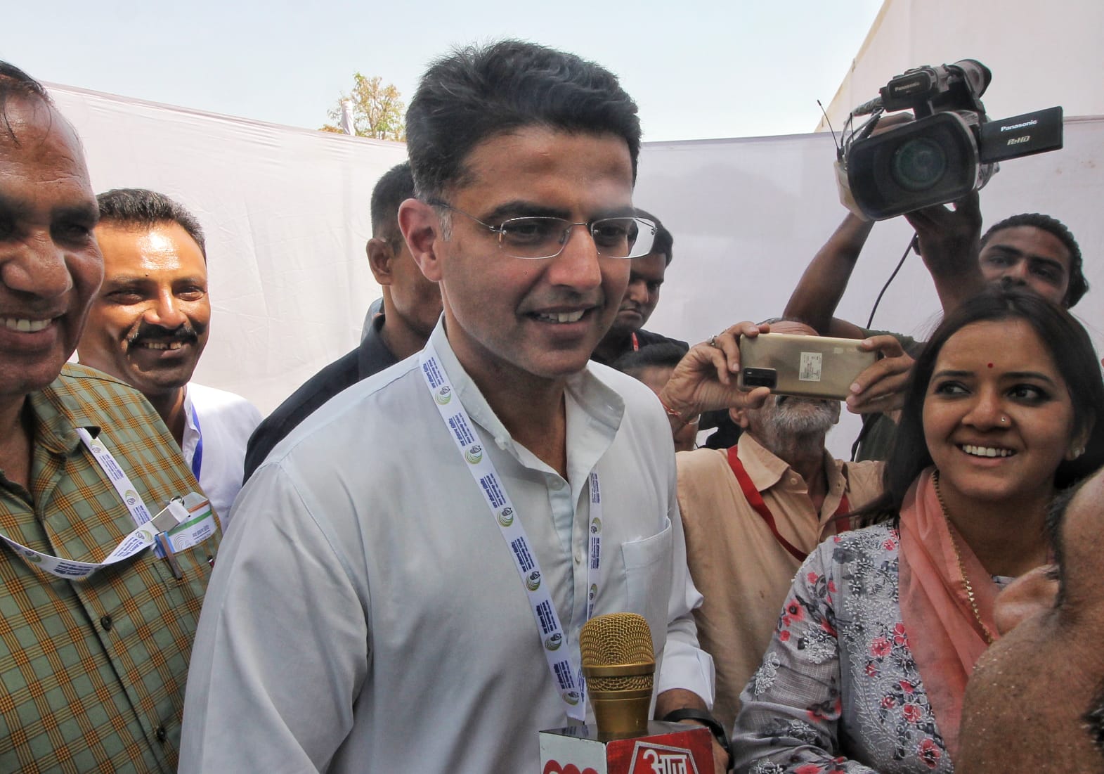 اہم خبریں: نائب صدر جگدیپ دھنکھڑ سے کانگریس لیڈر سچن پائلٹ کی ملاقات