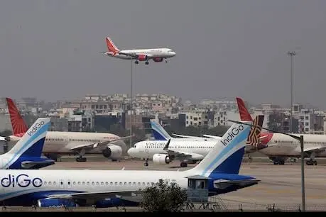 فضائی مسافروں کو جھٹکا دینے کی تیاری، کرایہ میں 15 فیصد تک اضافہ کا امکان