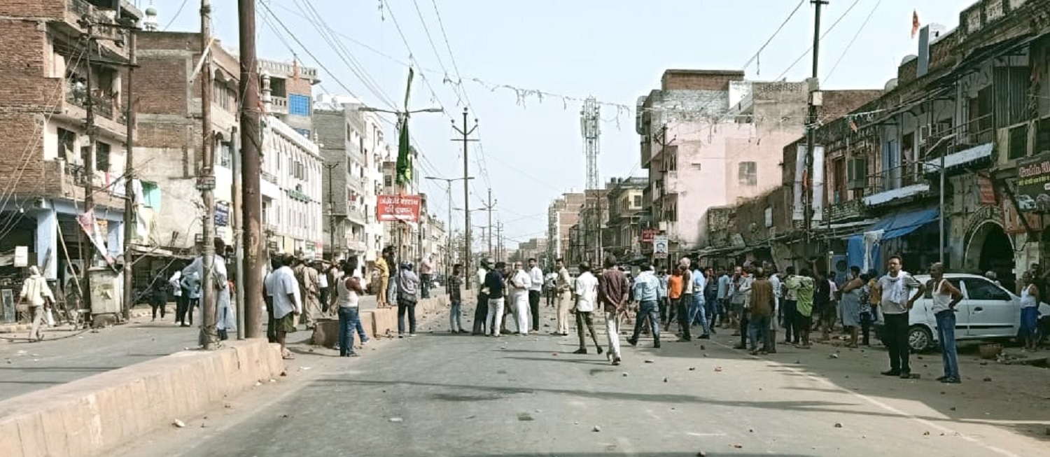 کانپور فساد: سنگ وخشت مقید اور سگ آزاد... اعظم شہاب